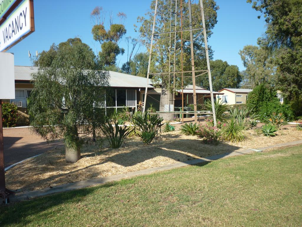 Motel Roma Aussie Tourist Park Esterno foto