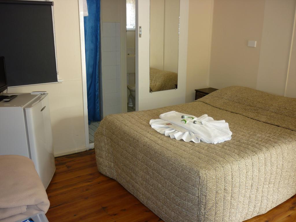 Motel Roma Aussie Tourist Park Esterno foto